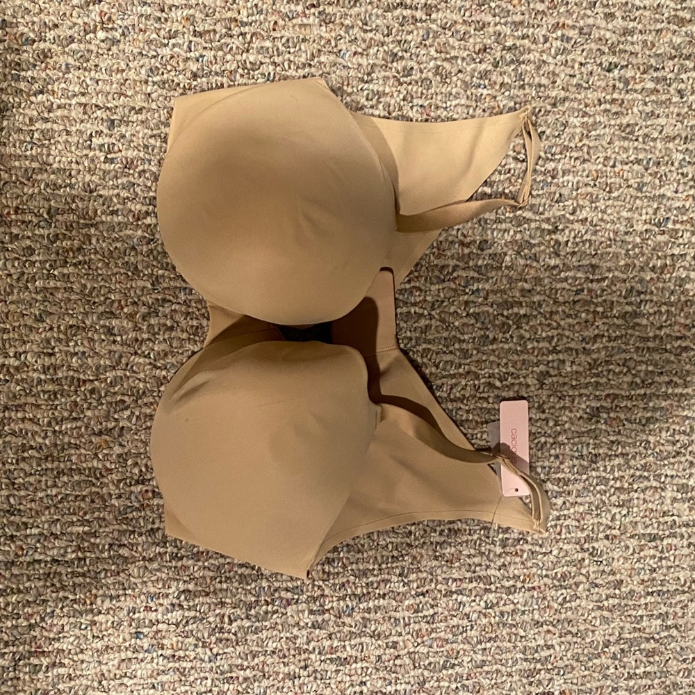 New with tags tan t-shirt bra